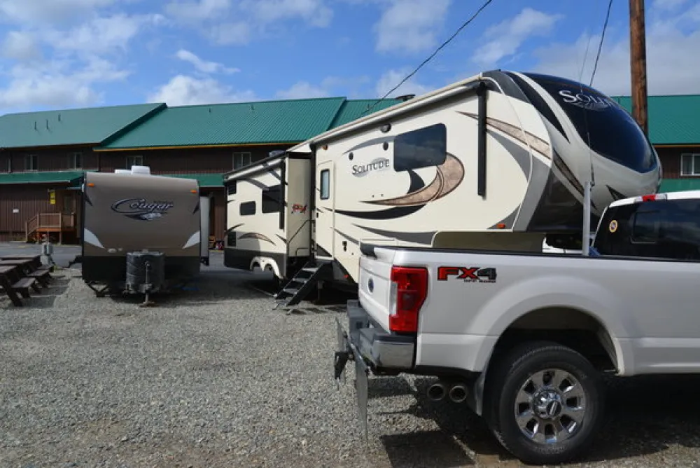 Denali Grizzly Bear Resort