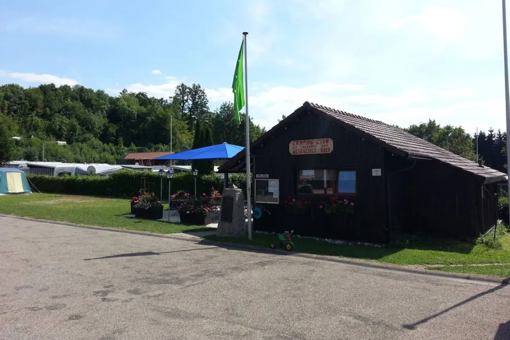 Campingplatz Götzenbachsee