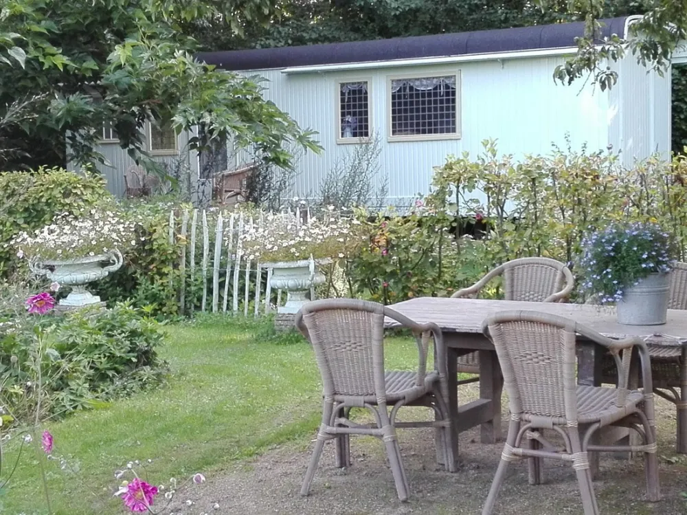 Pipowagencamping Het Houten Huis