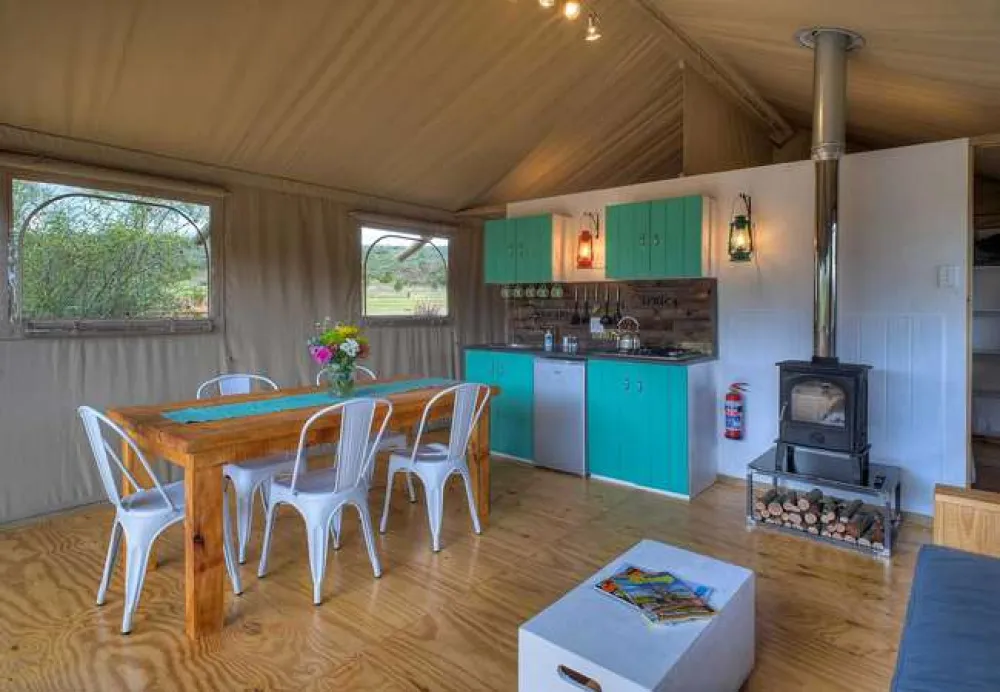 AfriCamps at Mackers