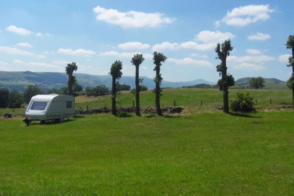Camping Municipal Apchon