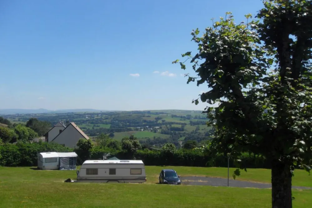 Camping Municipal Apchon