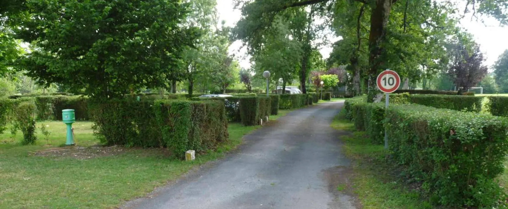 Camping Municipal Le Pré Sec - 3 étoiles