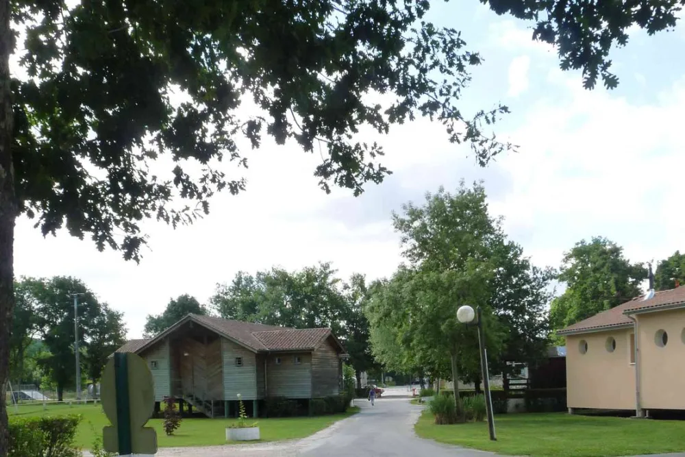 Camping Municipal Le Pré Sec - 3 étoiles