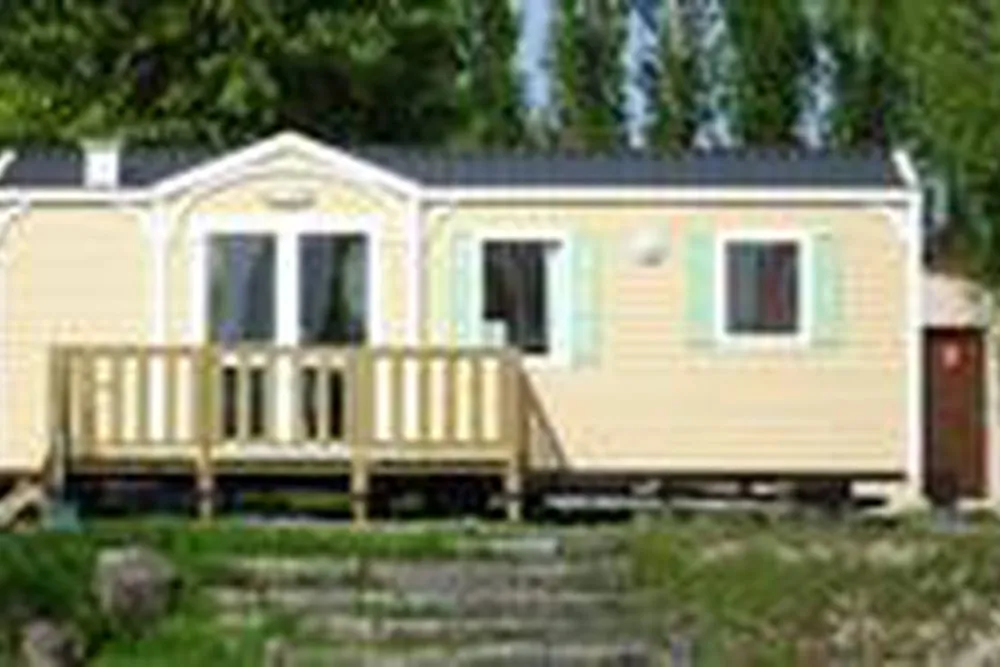 Camping Plan D'eau Des Terres Rouges