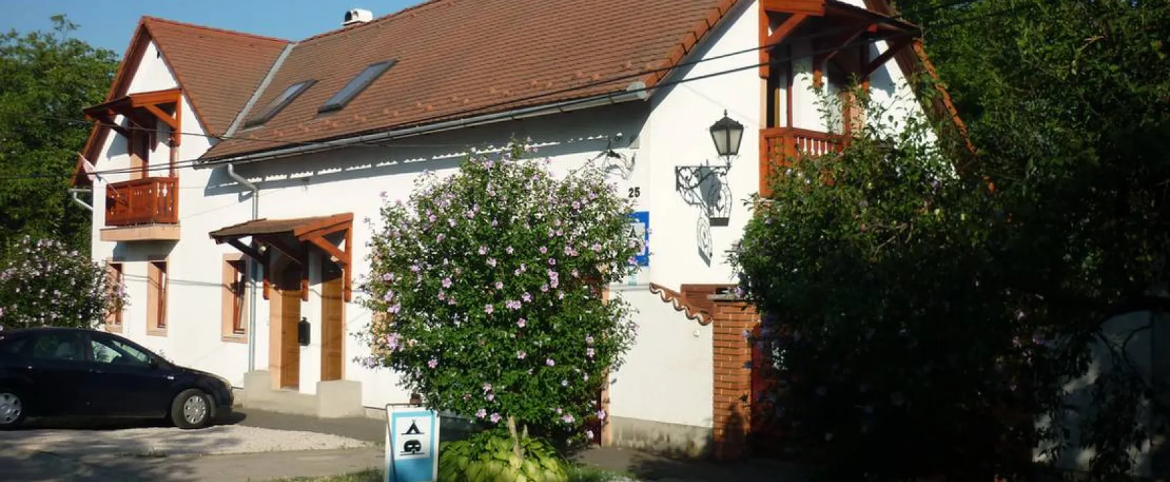 MARGARÉTA-BIA GUEST HOUSE & CAMPING NEAR BUDAPEST