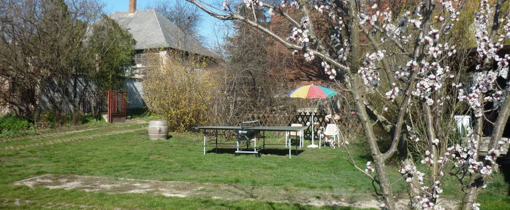 MARGARÉTA-BIA GUEST HOUSE & CAMPING NEAR BUDAPEST