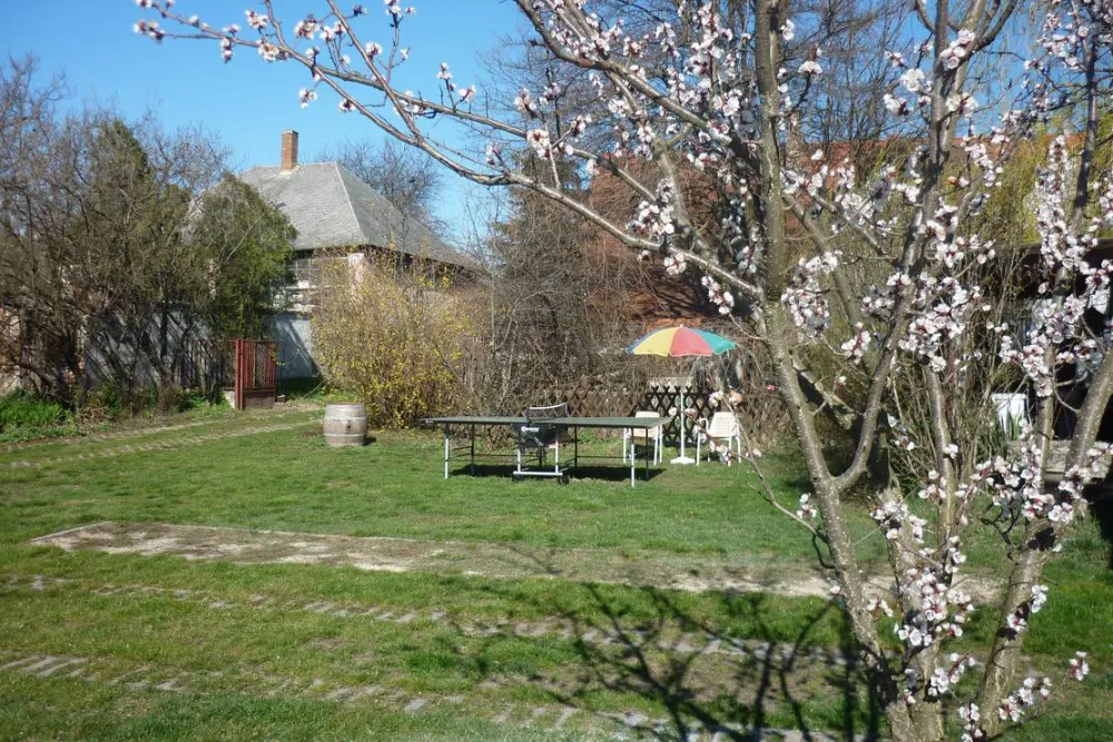 MARGARÉTA-BIA GUEST HOUSE & CAMPING NEAR BUDAPEST