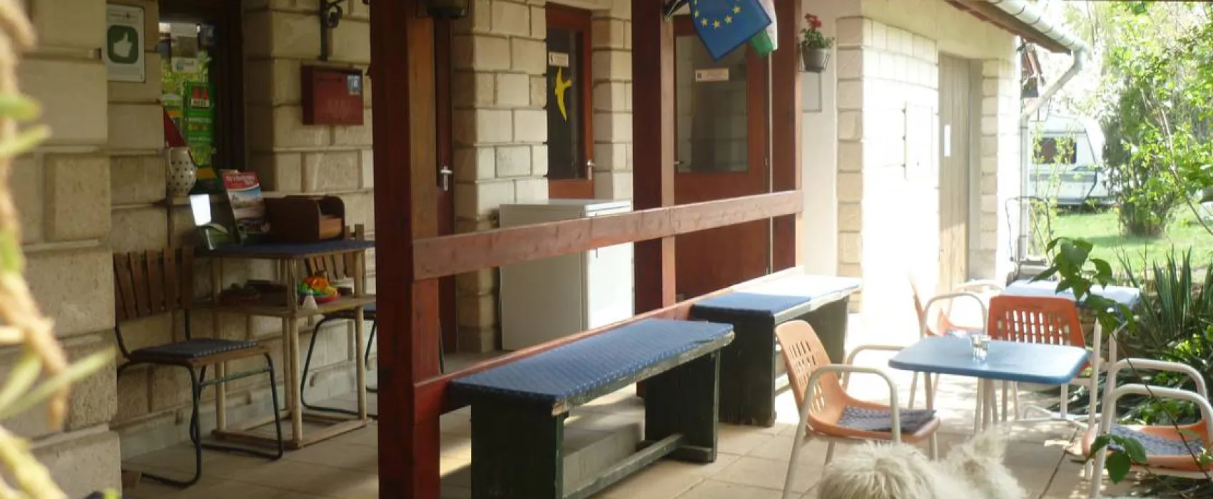 MARGARÉTA-BIA GUEST HOUSE & CAMPING NEAR BUDAPEST