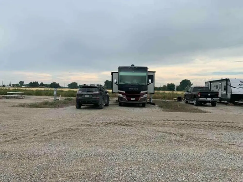 Yellowstone Lakeside RV Park