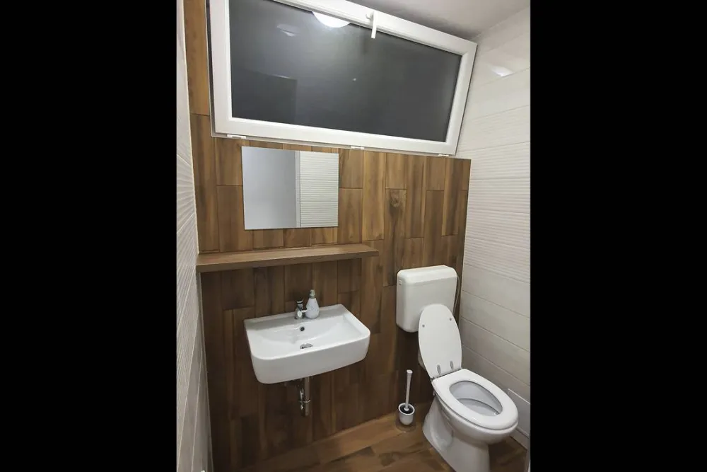 Camping & Apartment Knap