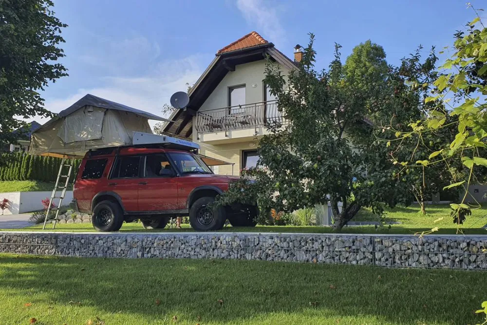 Camping & Apartment Knap