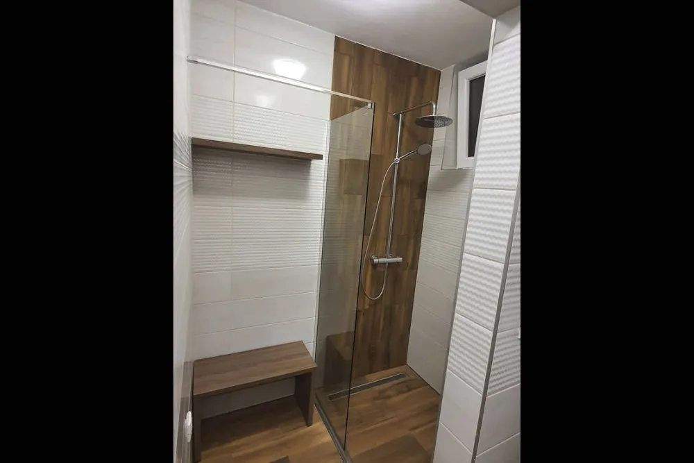 Camping & Apartment Knap