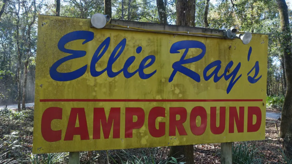 Ellie Ray's RV Resort & Lounge
