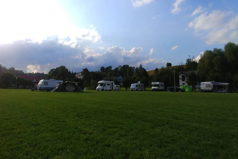 Nasza-Dolina.pl CAMPING Kamping Pole namiotowe