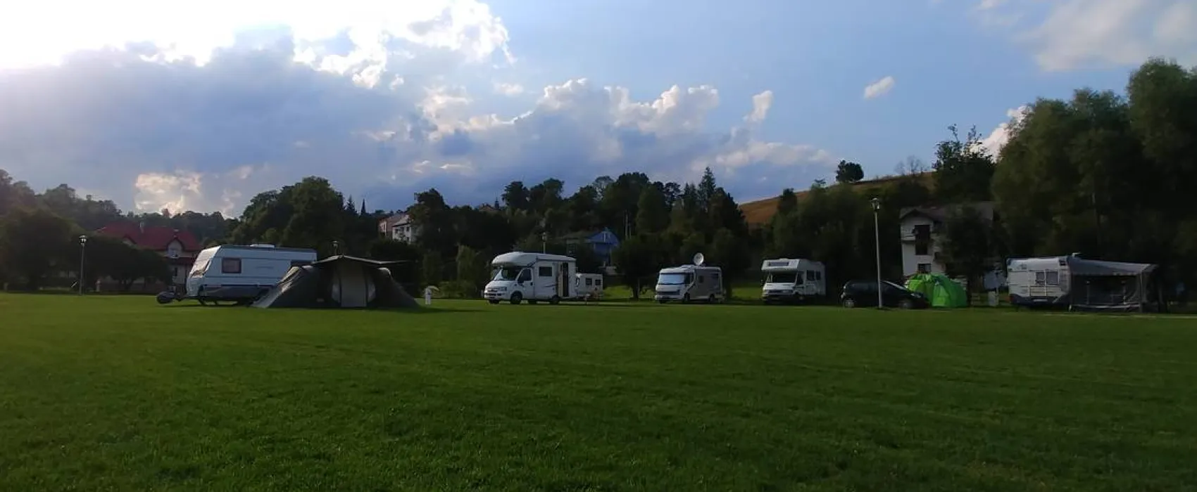 Nasza-Dolina.pl CAMPING Kamping Pole namiotowe