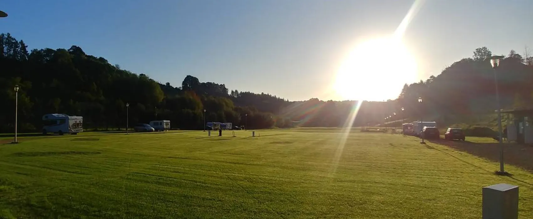 Nasza-Dolina.pl CAMPING Kamping Pole namiotowe