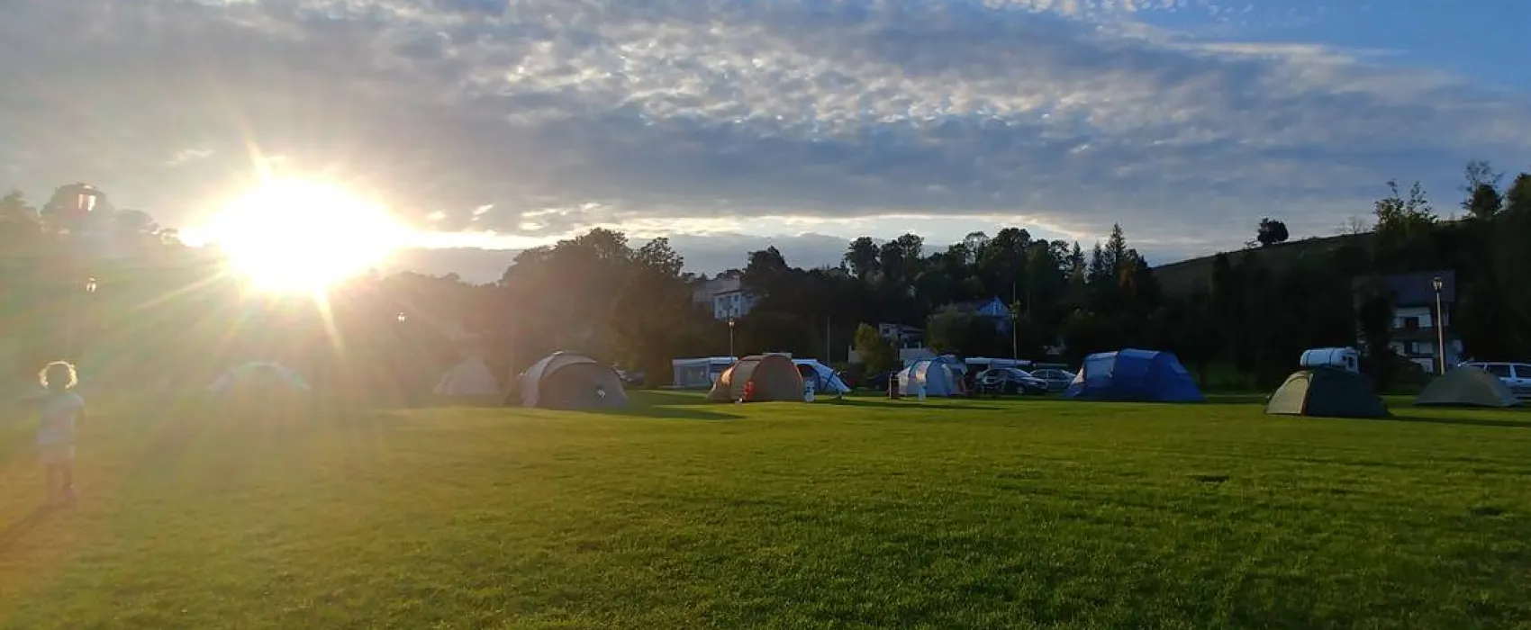 Nasza-Dolina.pl CAMPING Kamping Pole namiotowe