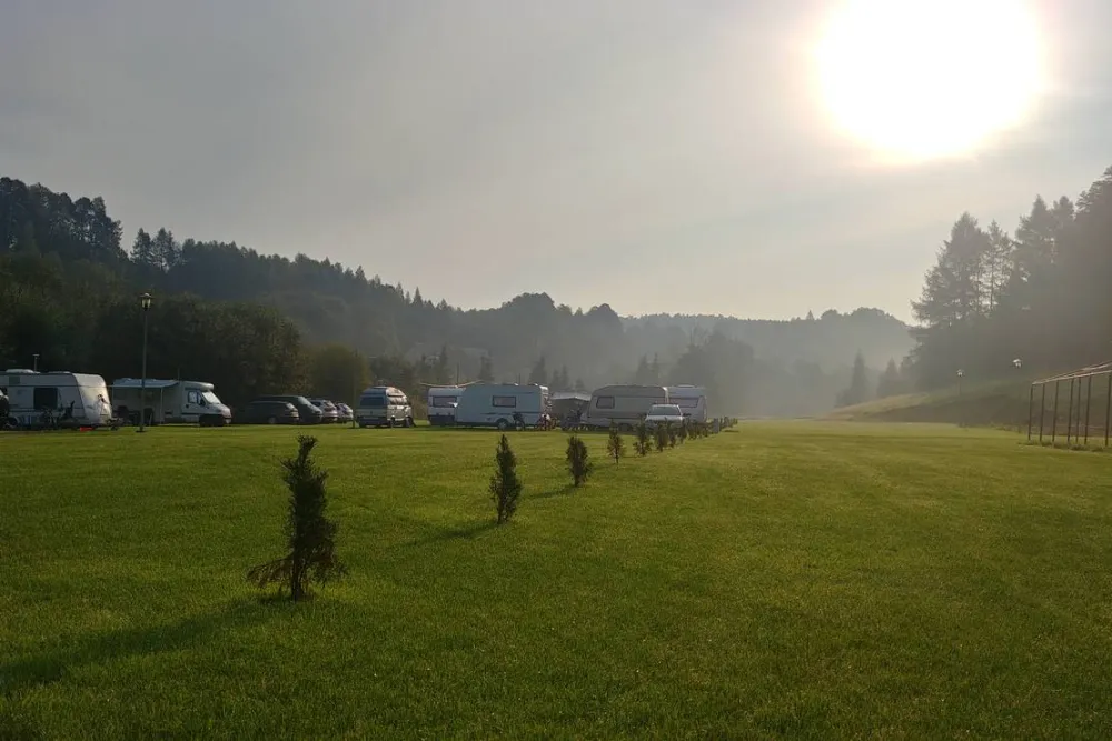 Nasza-Dolina.pl CAMPING Kamping Pole namiotowe