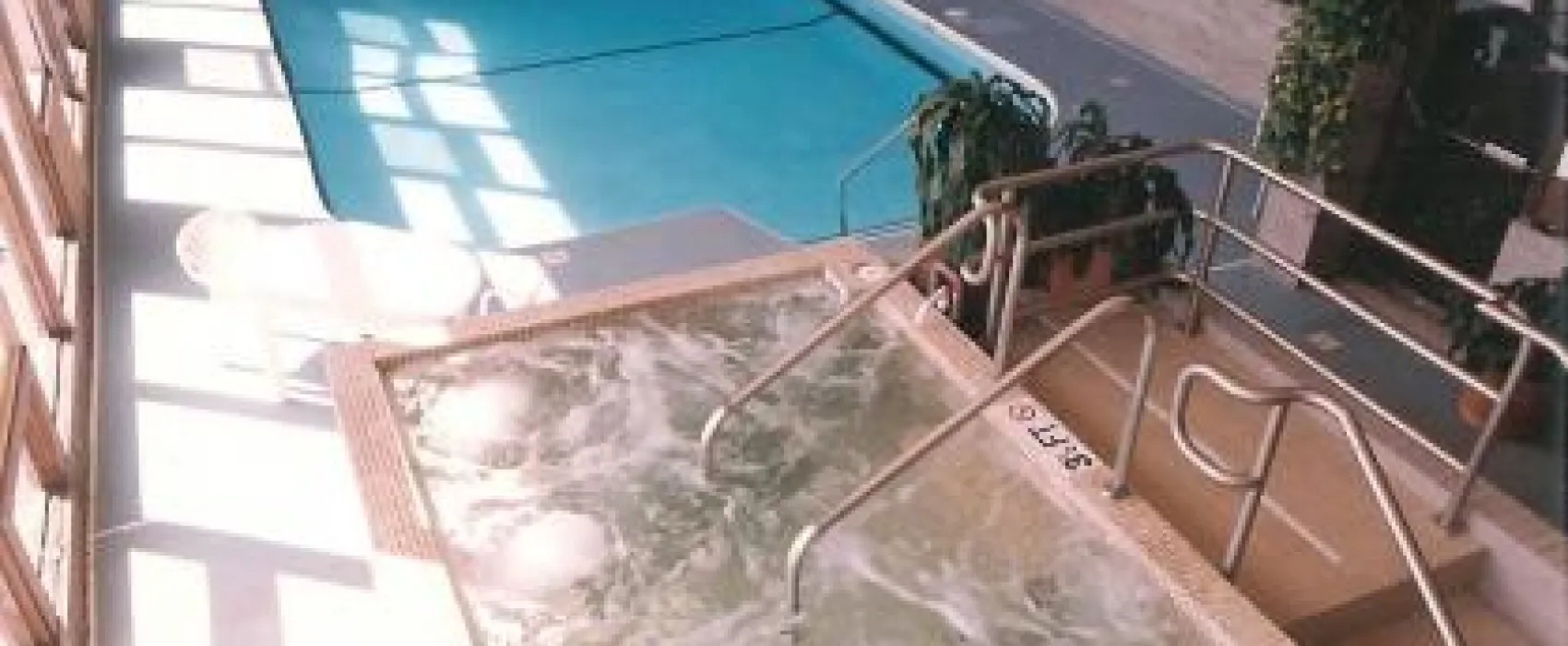 Indian Hills Inn and RV Park