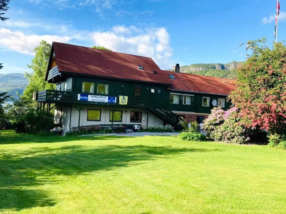 Hjelmeland Hostel & Camping