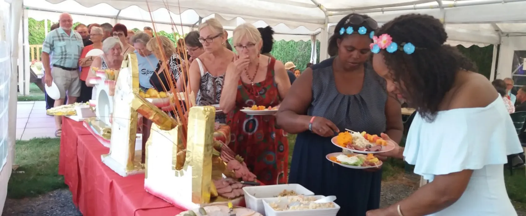 Le Pont Rouge et Les Vignes