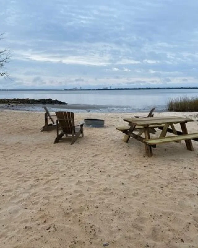 Gulfport Lake RV Resort & Marina