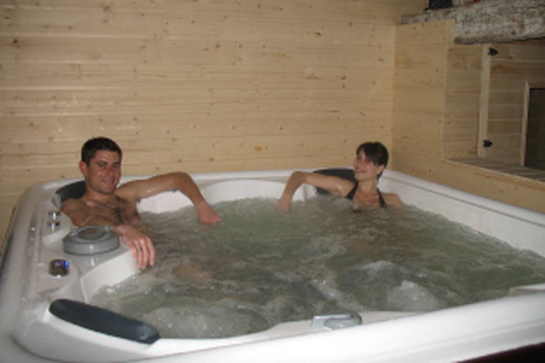 Camping A La Ferme Basse Brenee