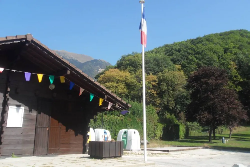 Camping Municipal Bois Des Tours