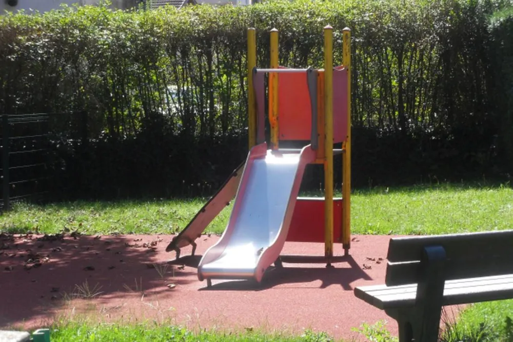 Camping Municipal Bois Des Tours