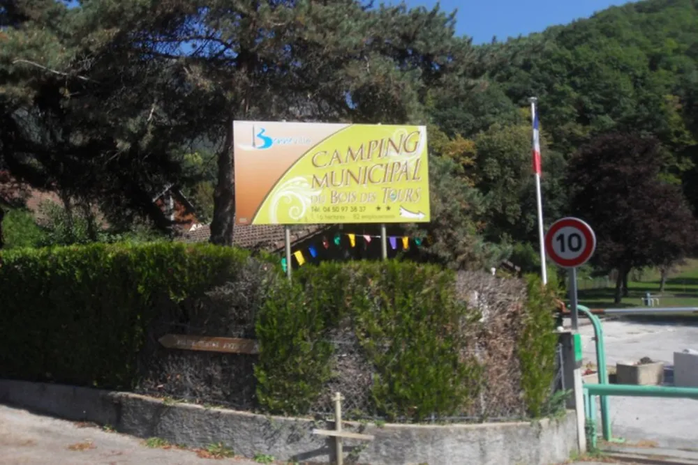 Camping Municipal Bois Des Tours