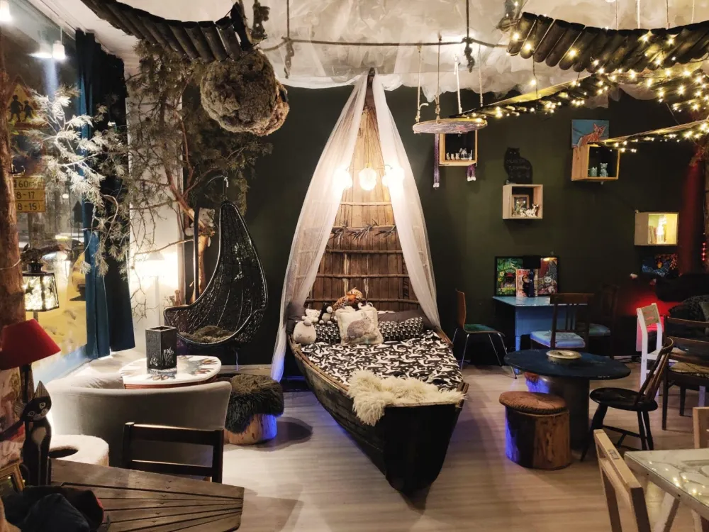 Kissakahvila Tiramisu