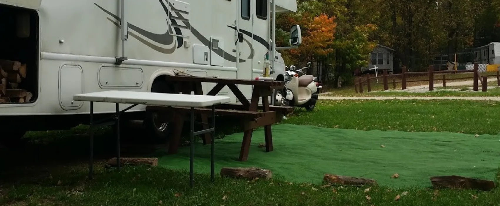 Maple View Campsites