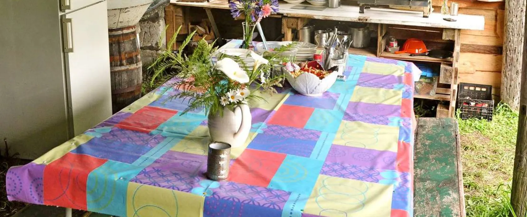 AbbyVille - Romantic Eco Camp