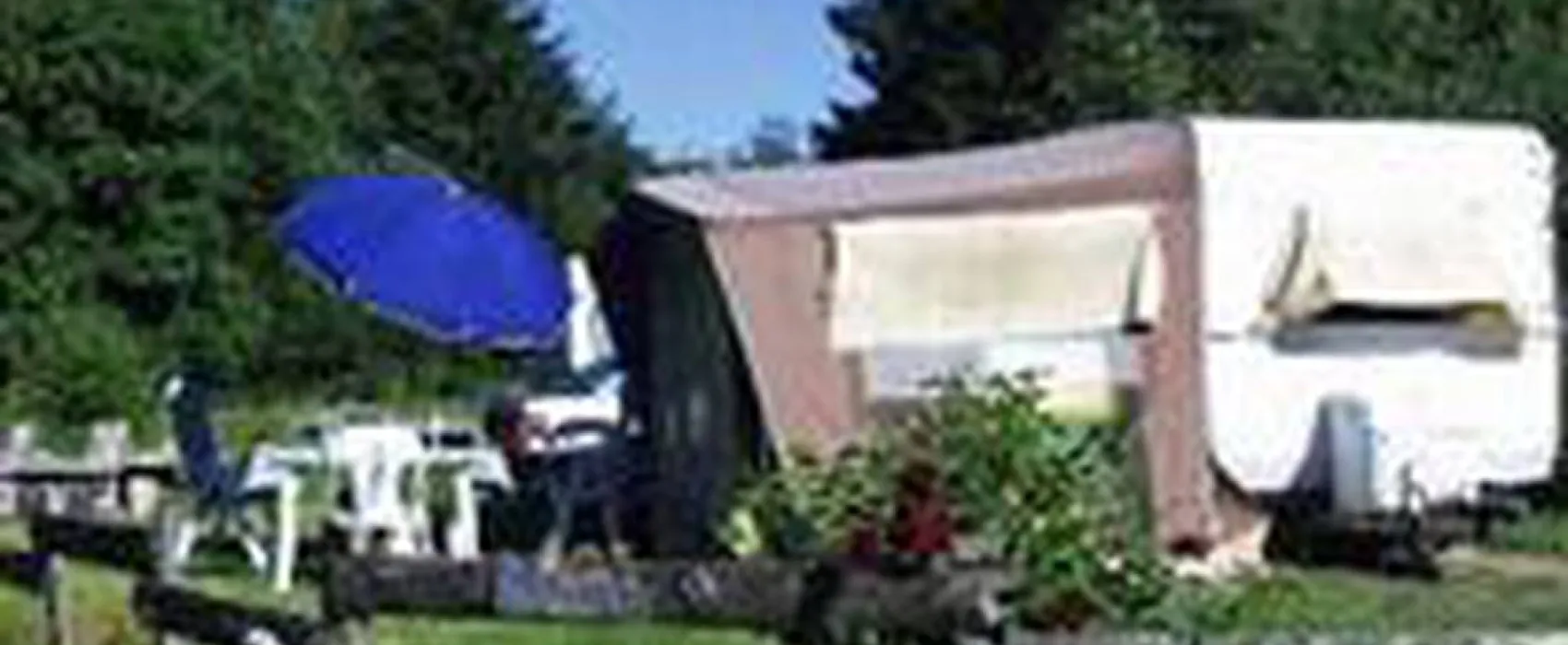 Camping à la ferme du menhir de Cascavel