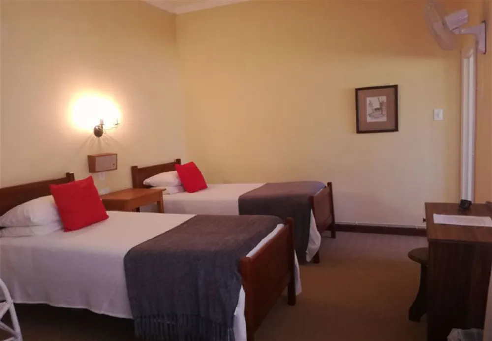 Melton Wold Guest Farm