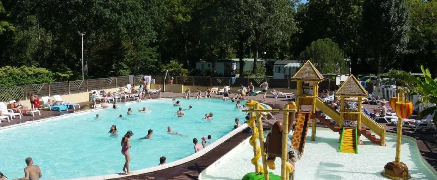 Huttopia Beaulieu sur Dordogne