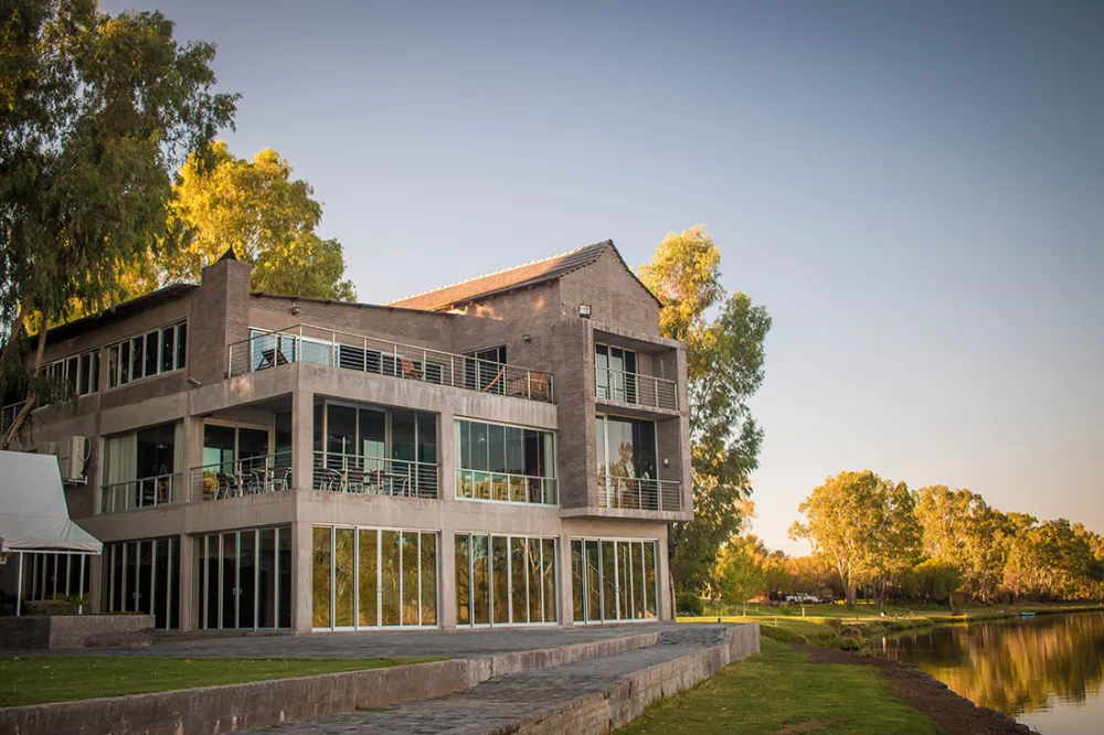 Broadwater River Estate