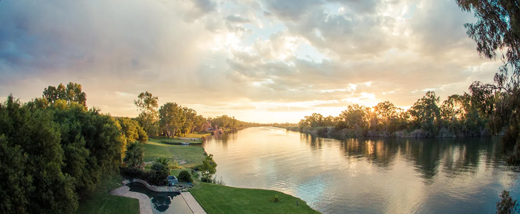 Broadwater River Estate