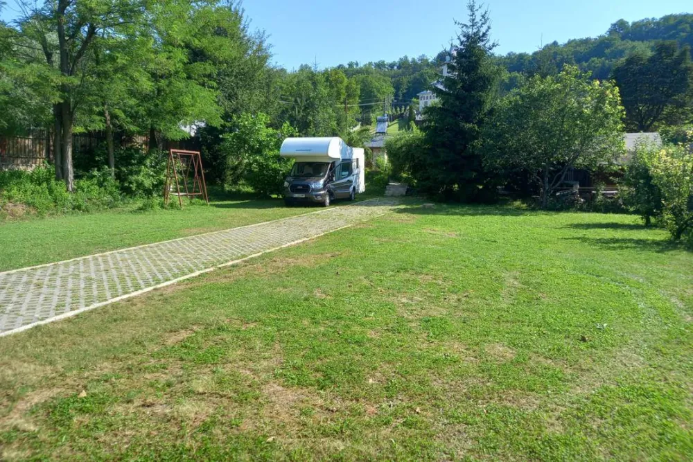 Caravan Camping Costisa