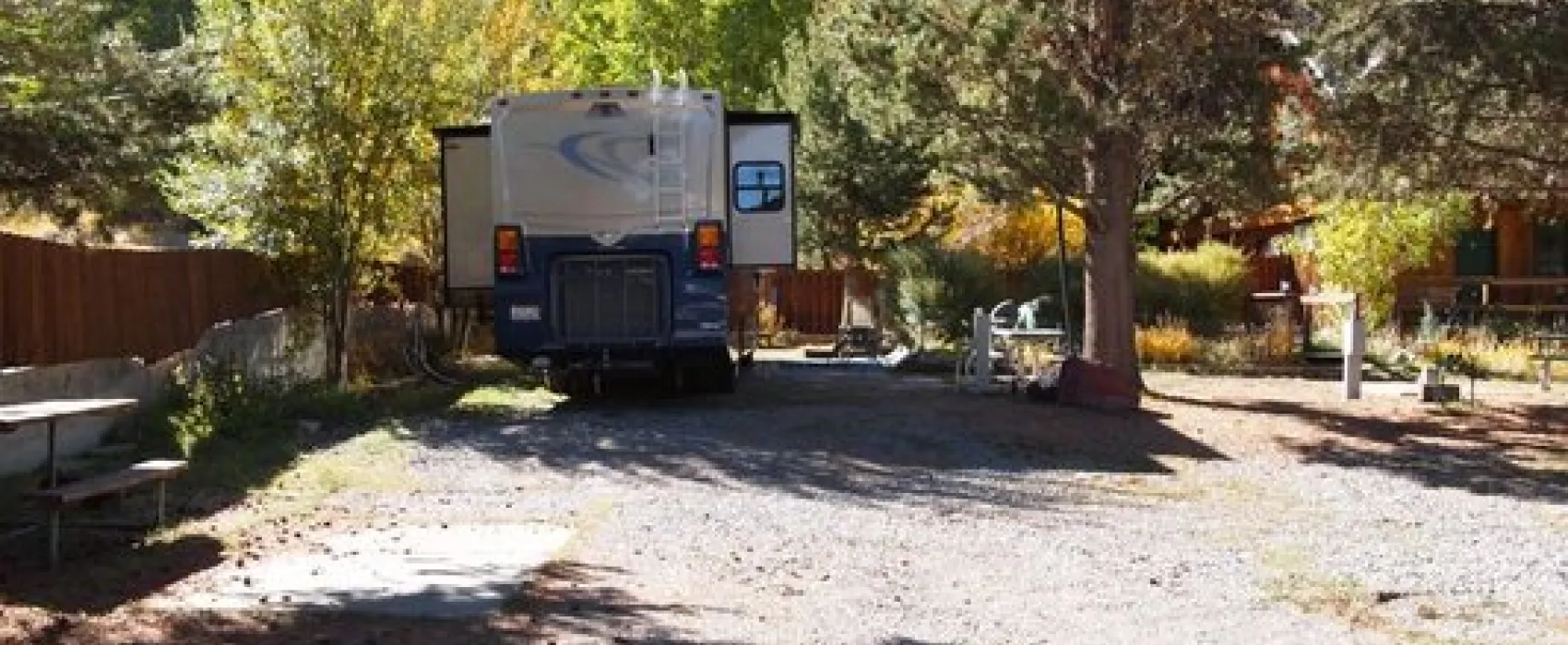 June Lake RV Park and Lodge
