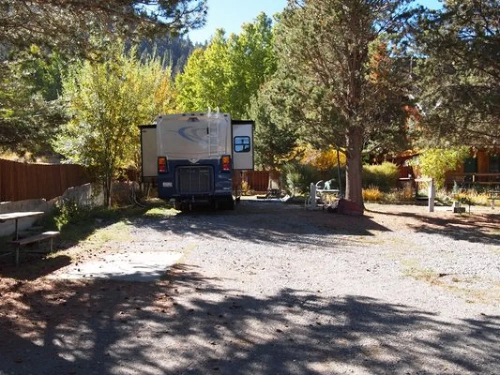 June Lake RV Park and Lodge