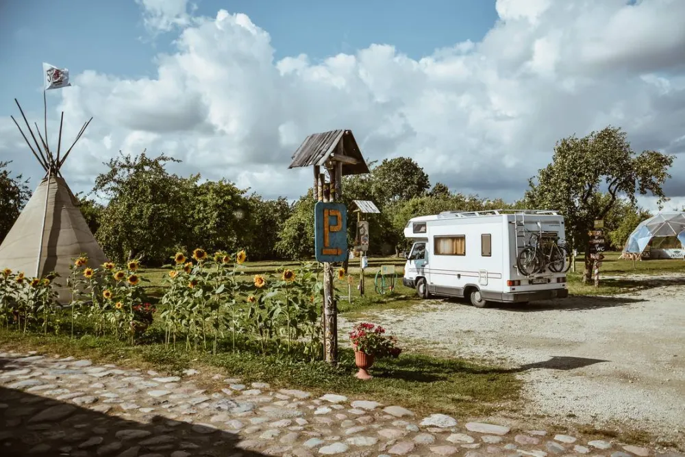 Sunny nights Camping