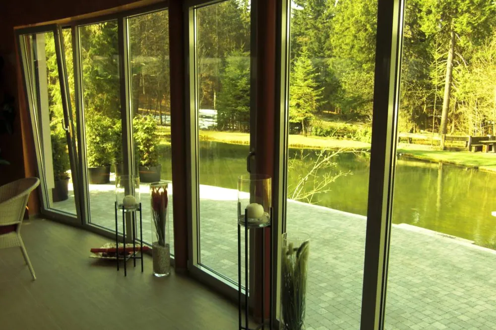 Caravanstellplatz "Im Kurpark" mit Wellnessbereich