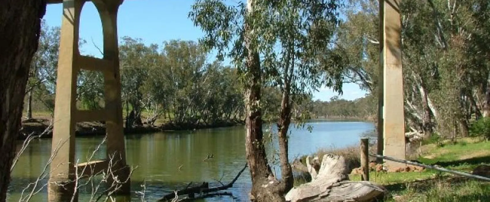 Laanecoorie River Reserve Campground