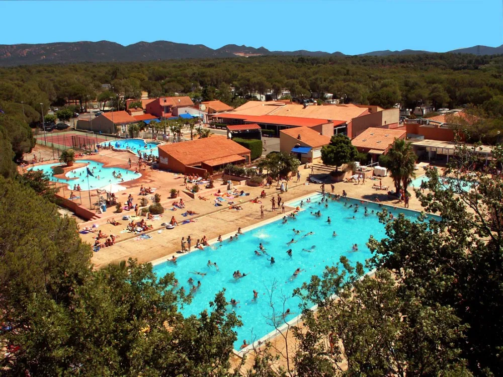 Parc Saint James Oasis Village