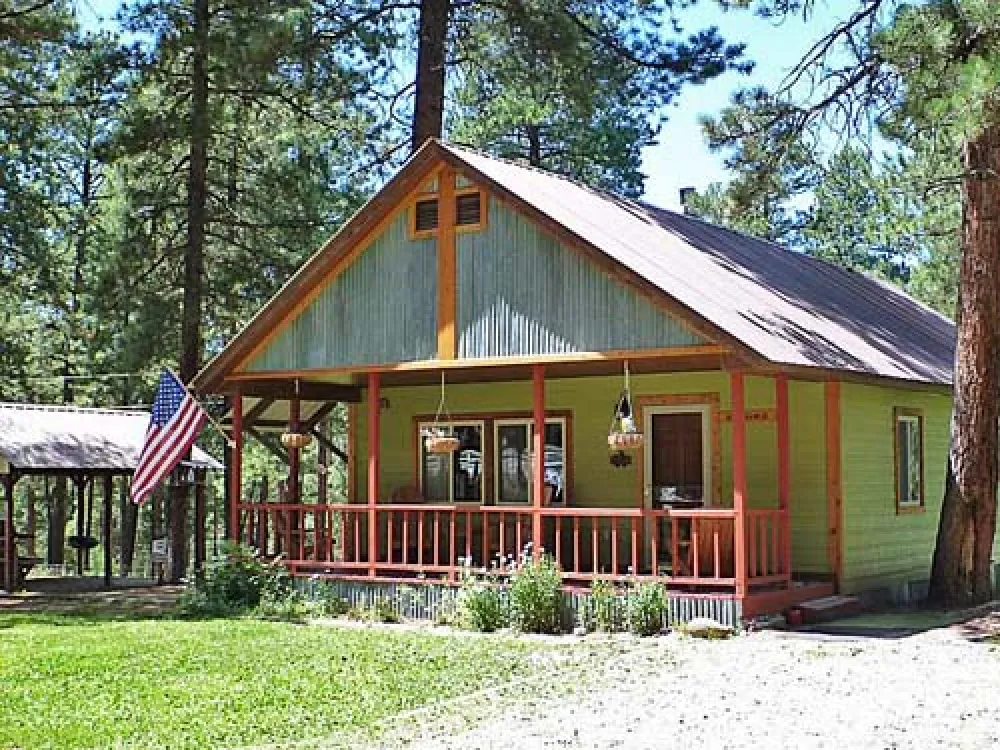 Sportsman's Supply Campground and Cabins