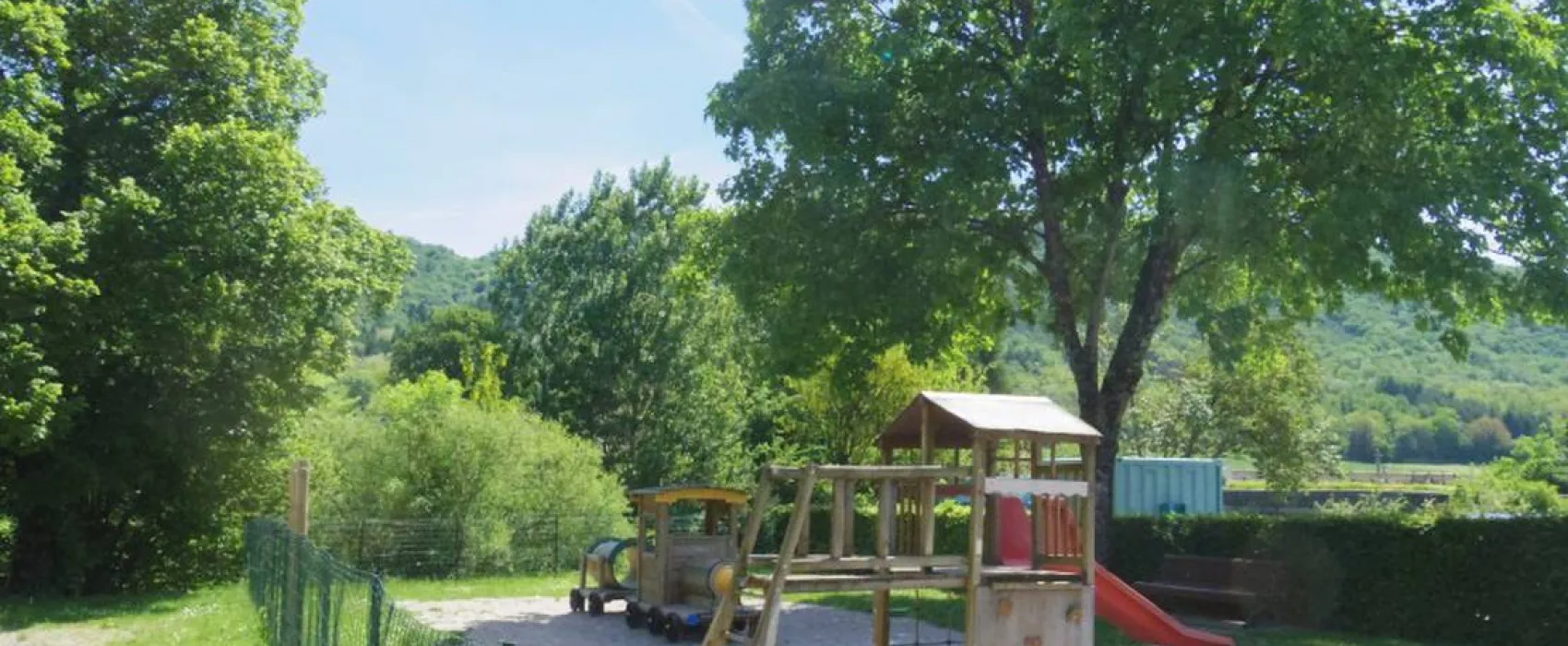 Camping Municipal de Chavannes sur Suran