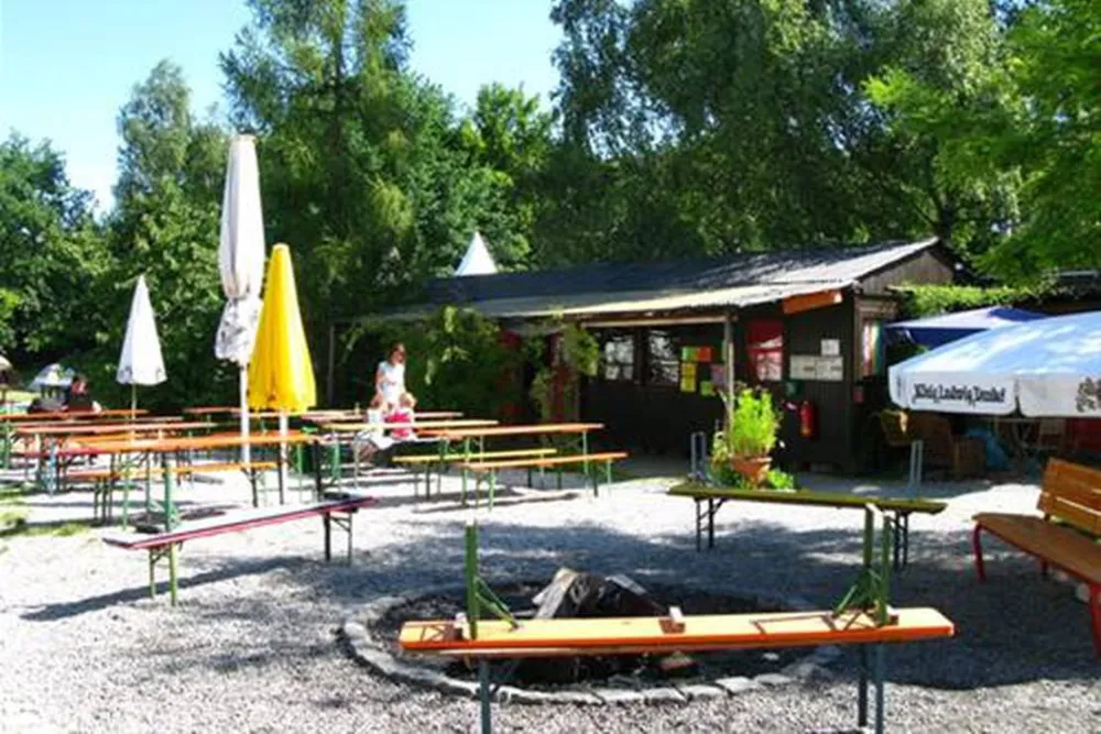 Jugendübernachtungscamp THE TENT