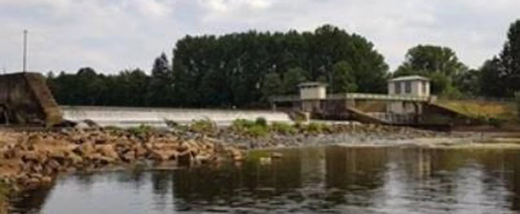 Camping Am Wasserfall